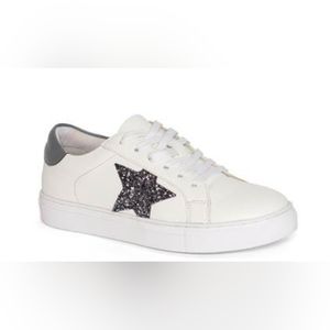 👟Venus lace up star sneakers 👟